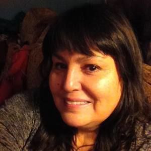 Meet your Posher, Helen